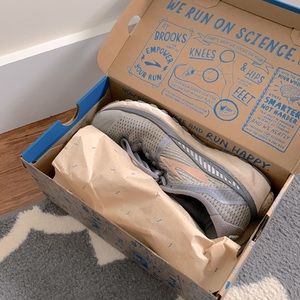 Women’s Brooks GTS 20